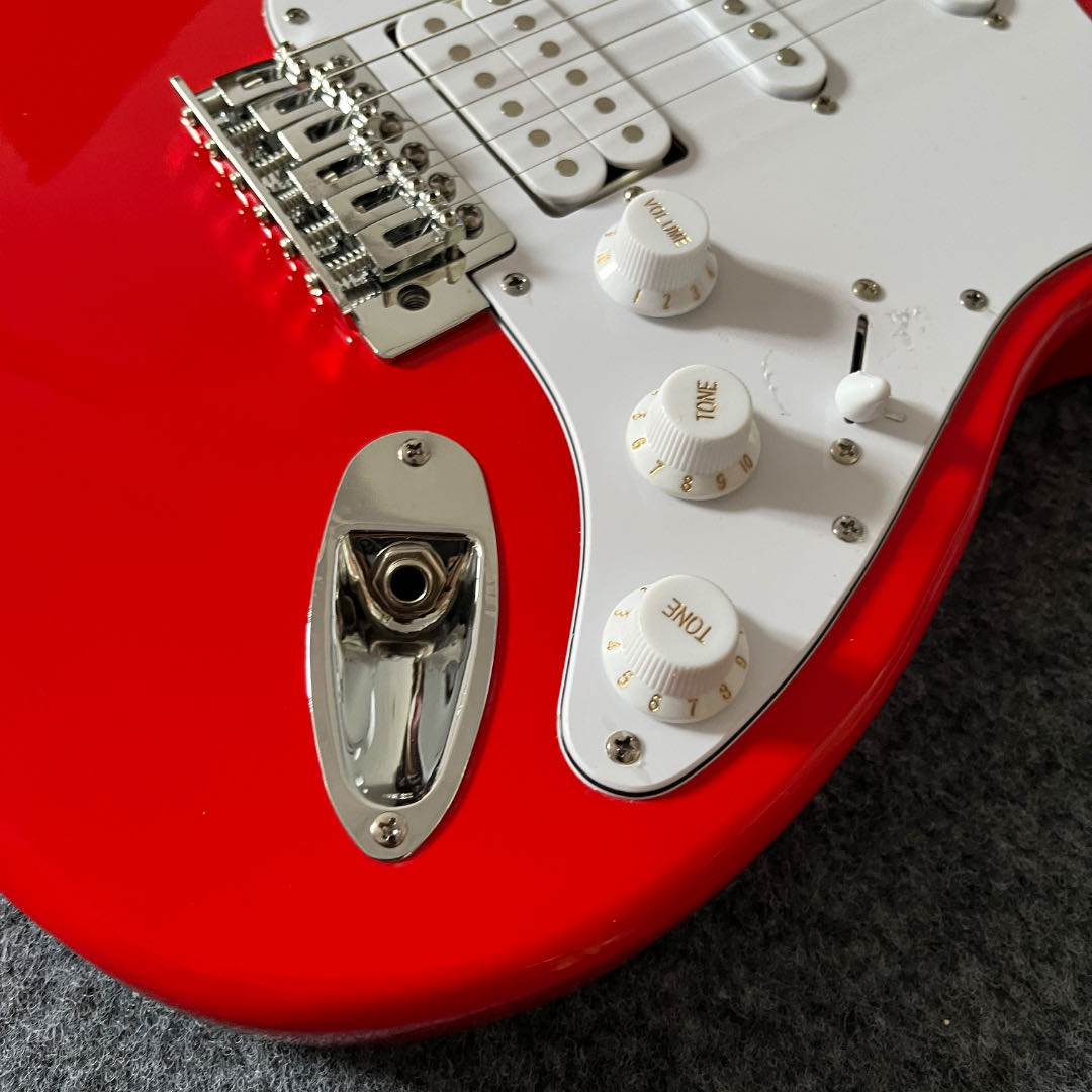 Electric Guitar Beginner - جيتار كهربائي احترافي أحمر اللون من