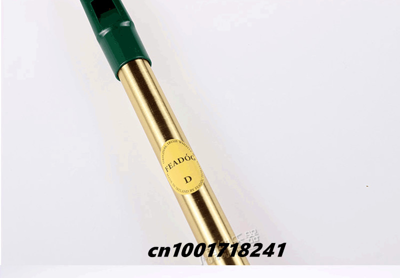 النحاس الأيرلندية صافرة الناي  - مراجعة Penny Whistle D وسعره